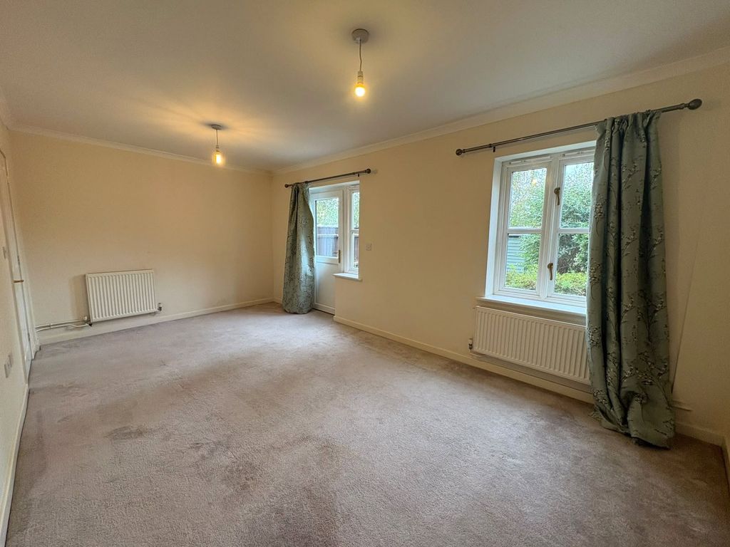 Property photo 3 of 11 Picture No. 08