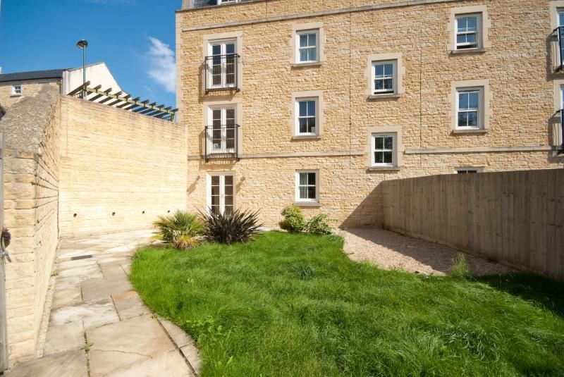 Property photo 2 of 4