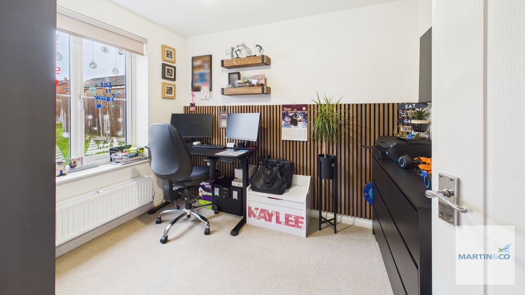 Property photo 2 of 33 Cam03663G0-Pr0218-Still015