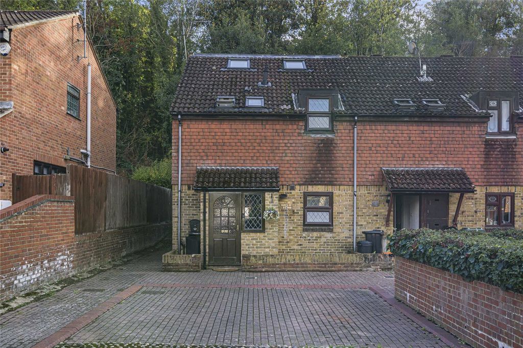 Property photo 1 of 24 Picture No. 13