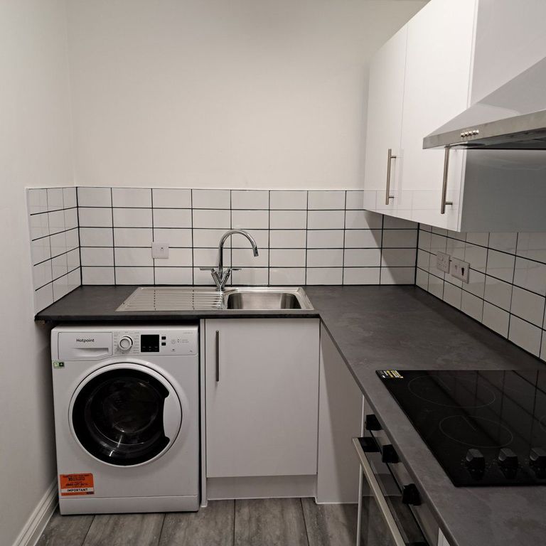 Property photo 2 of 7