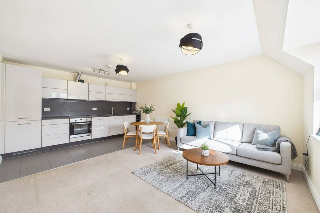 Property photo 3 of 7 Picture No. 04