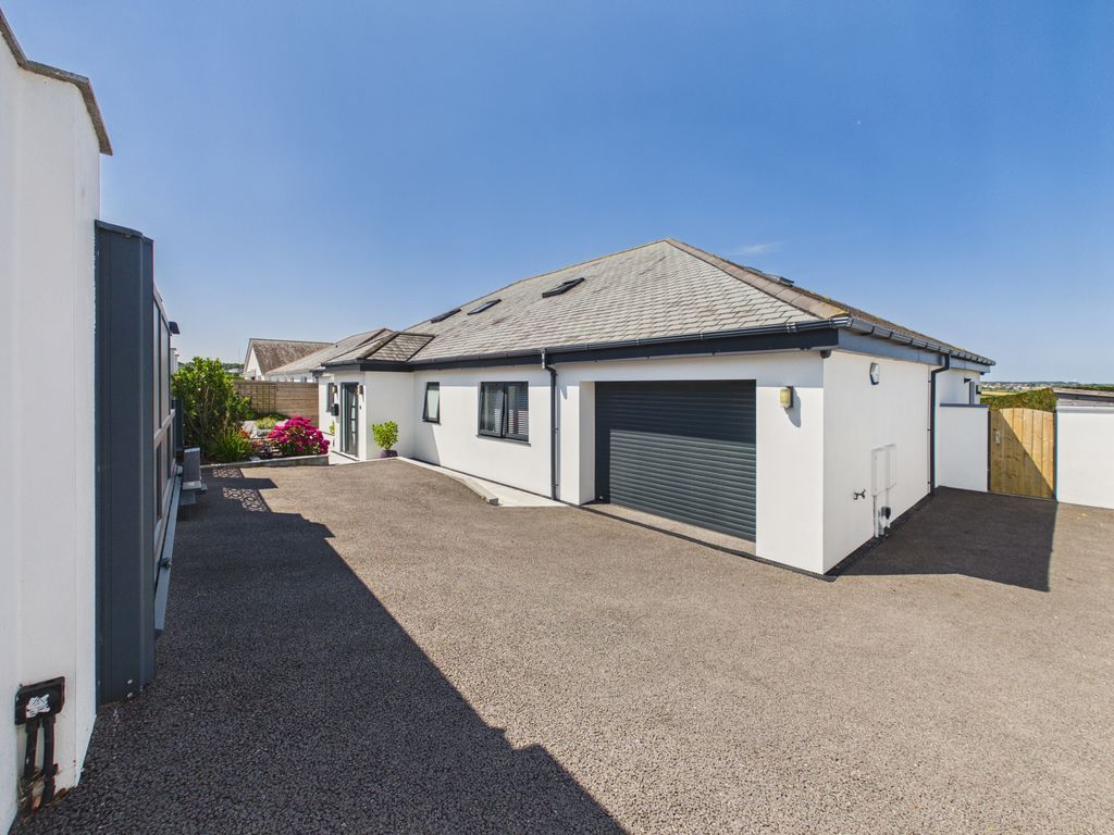 Property photo 1 of 16 Main Elevation