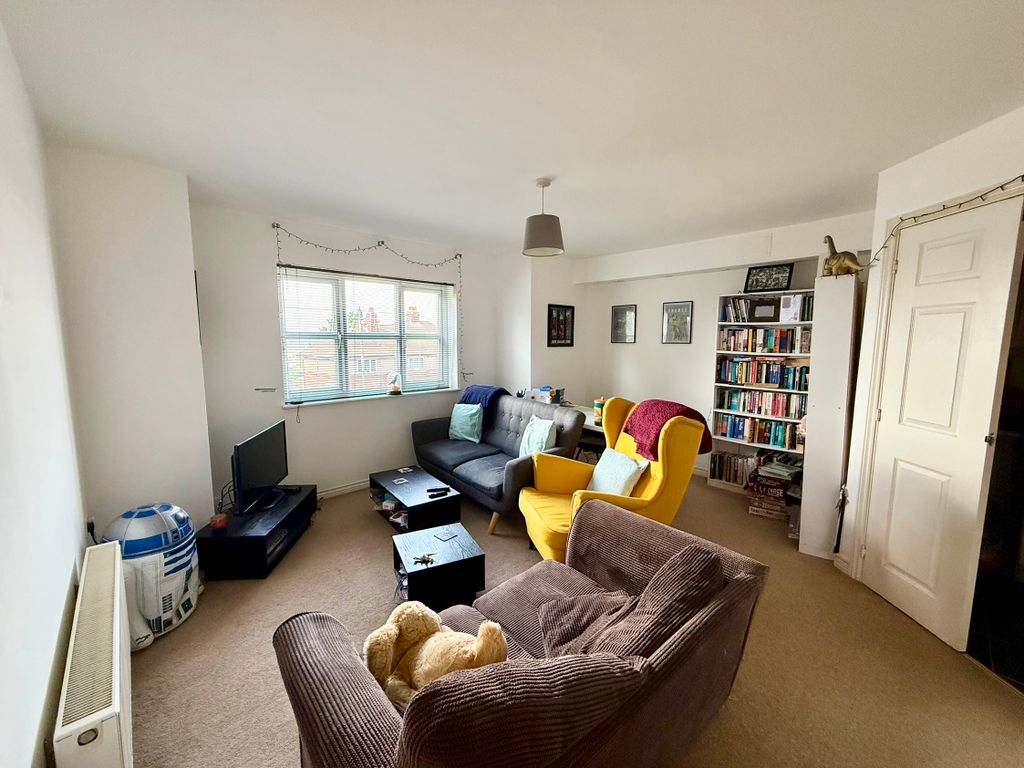 Property photo 2 of 7