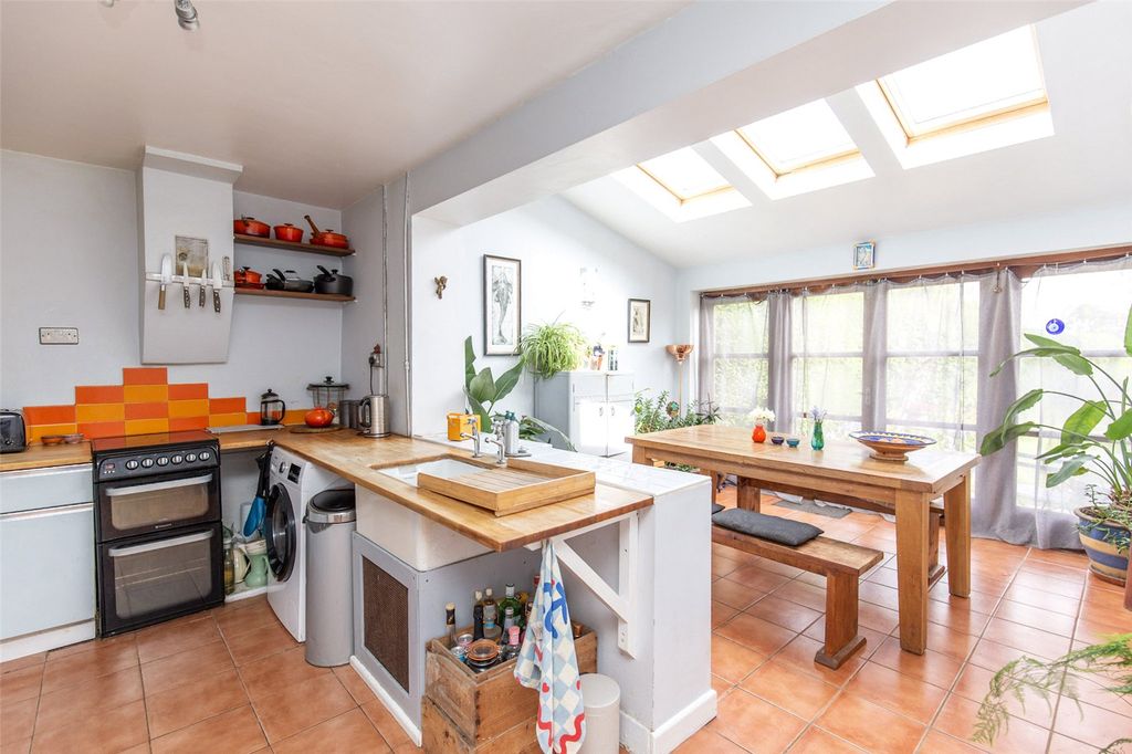 Property photo 3 of 26 Picture No. 04