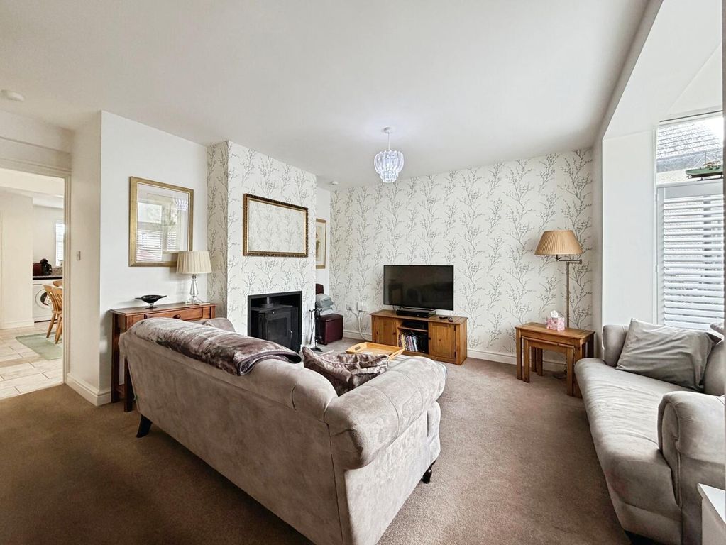 Property photo 2 of 15 Living Room