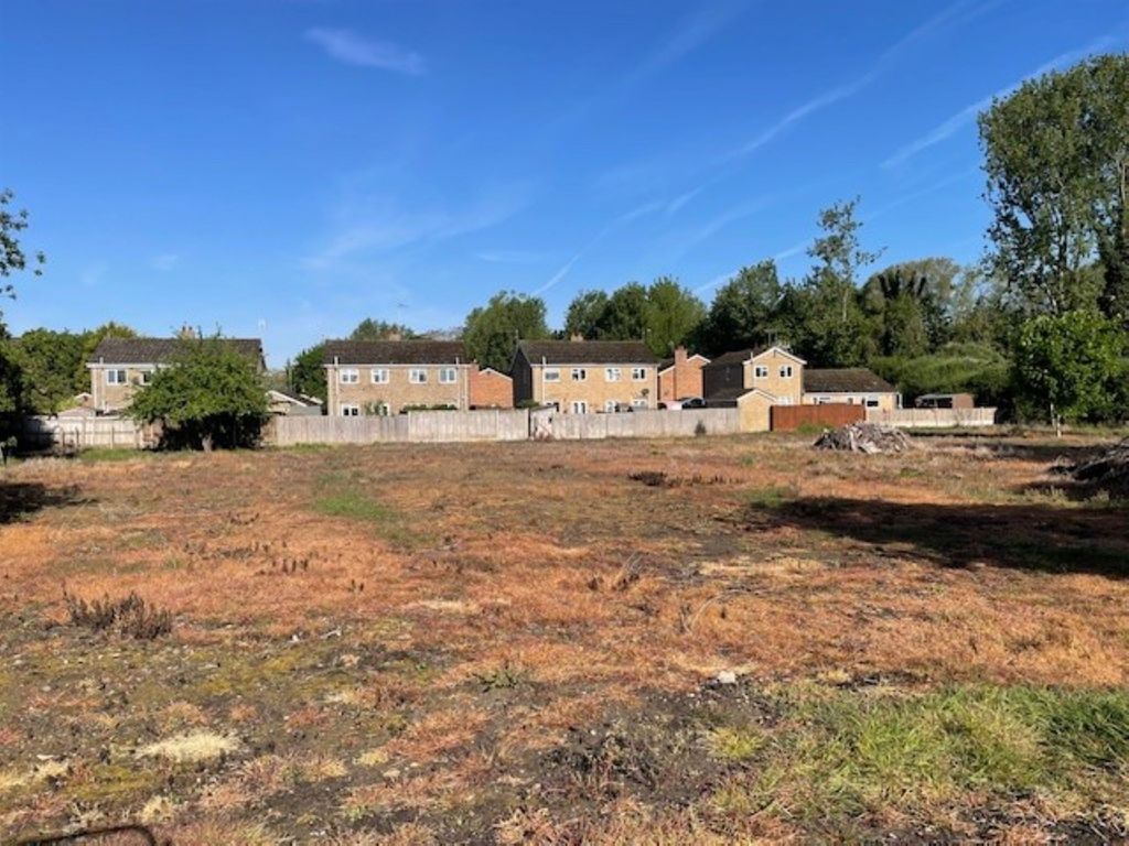 Property photo 2 of 5
