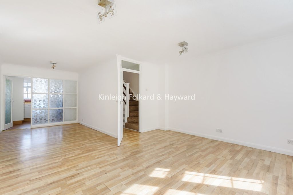 Property photo 1 of 16 Ba8608E7-A49c-4F60-A