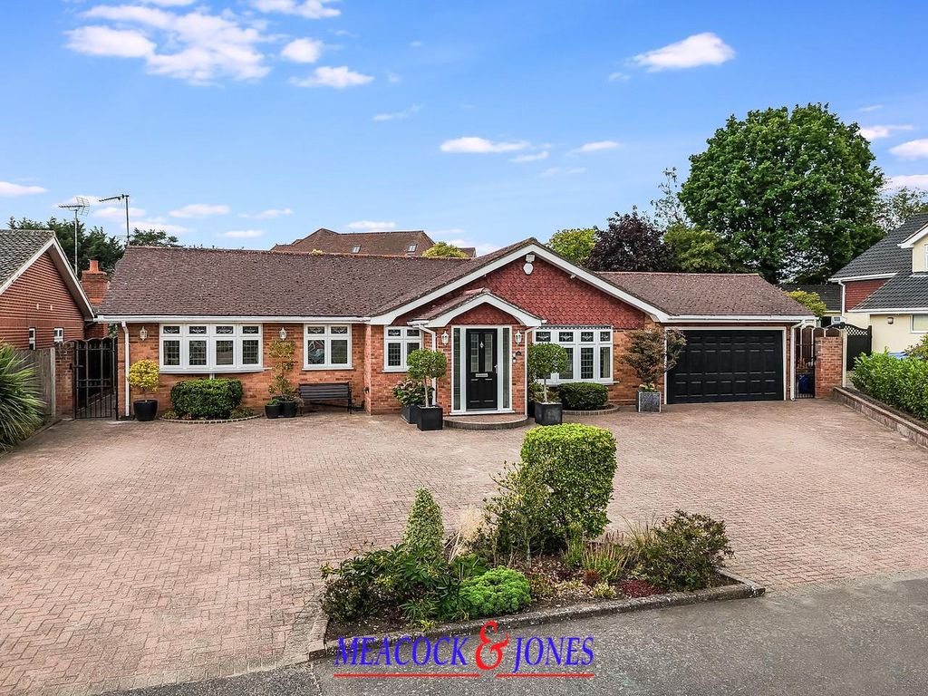 Property photo 1 of 10 New Front 36Lm.Jpg