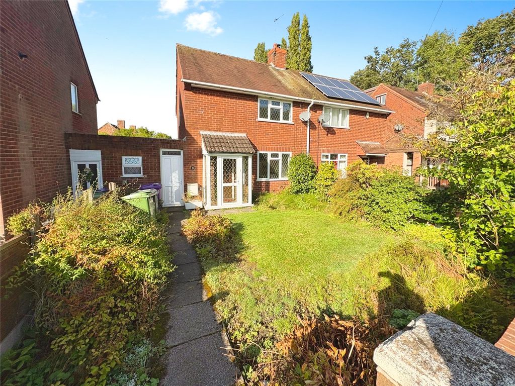 Property photo 1 of 7 Front