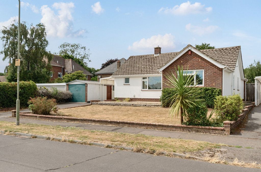 Property photo 1 of 25