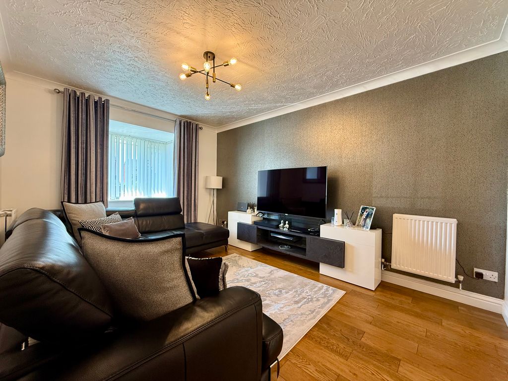 Property photo 2 of 29 Img_5461