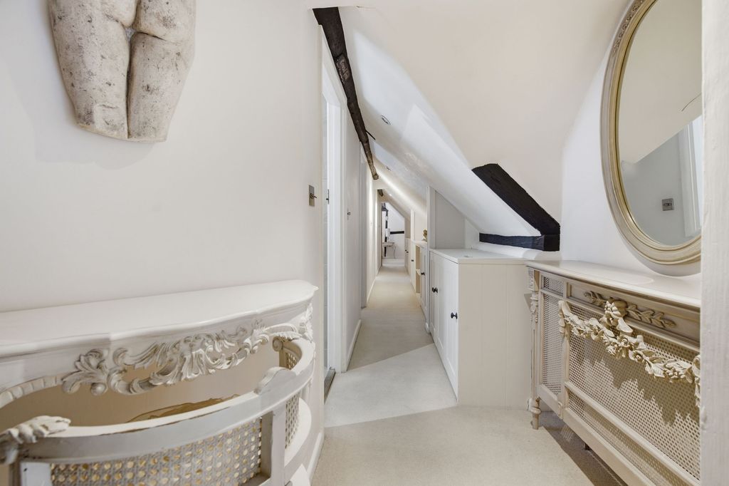 Additional image 11 of 3 bed semi-detached house for saleTurks Head Court, Eton SL4