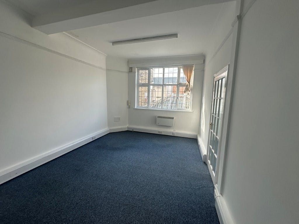 Property photo 3 of 4 Img_9567.Jpg