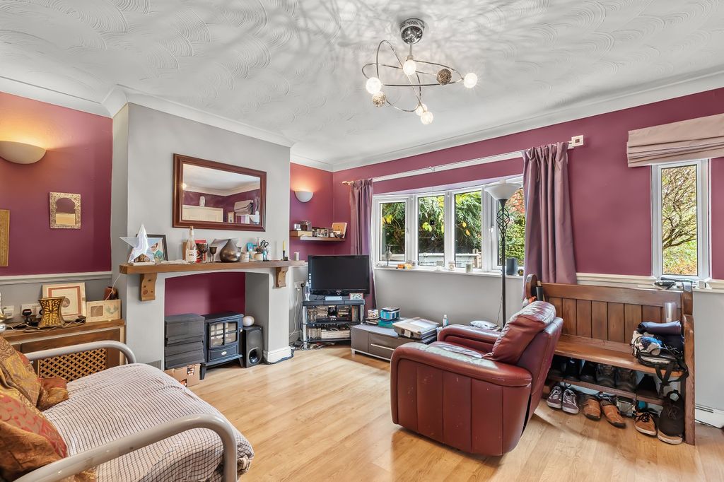 Property photo 2 of 14 Picture 2