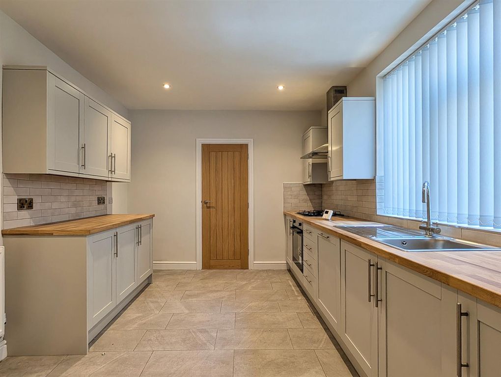 Property photo 2 of 24 6.Jpg