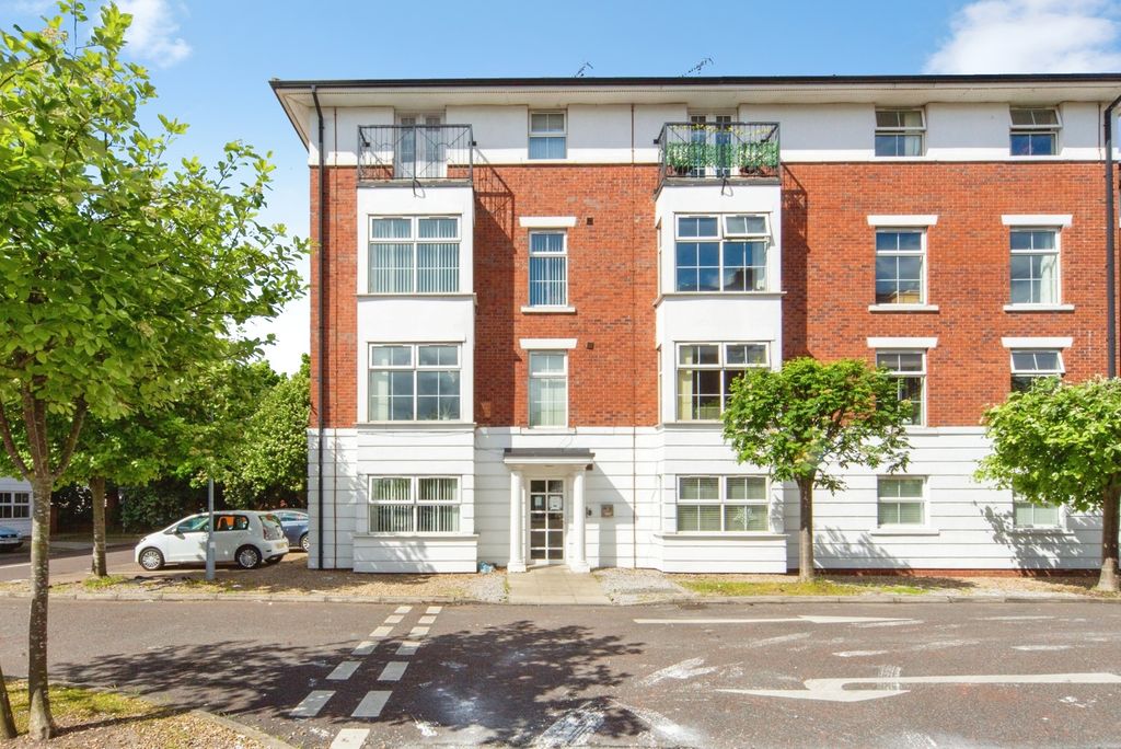 Property photo 1 of 19 Pbox-Img.Jpg