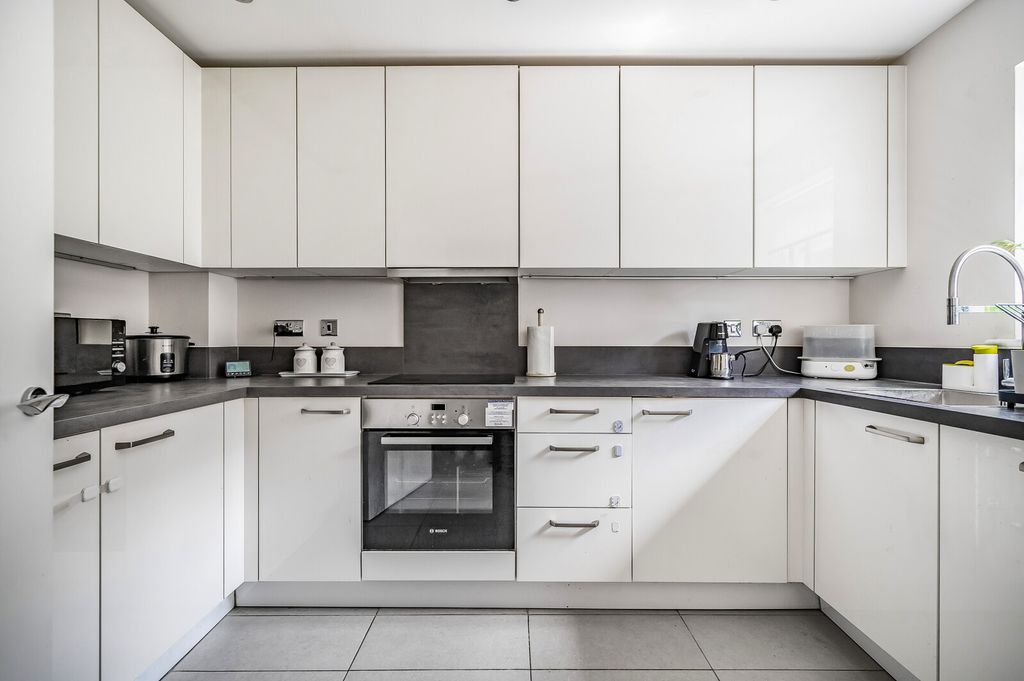 Property photo 2 of 17 1155029 (5).Jpg