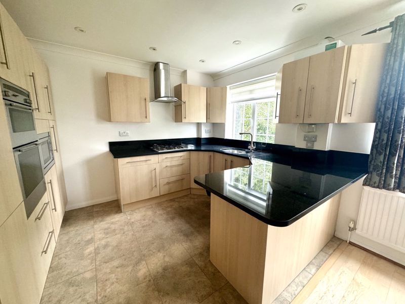 Property photo 3 of 15 Photo 19