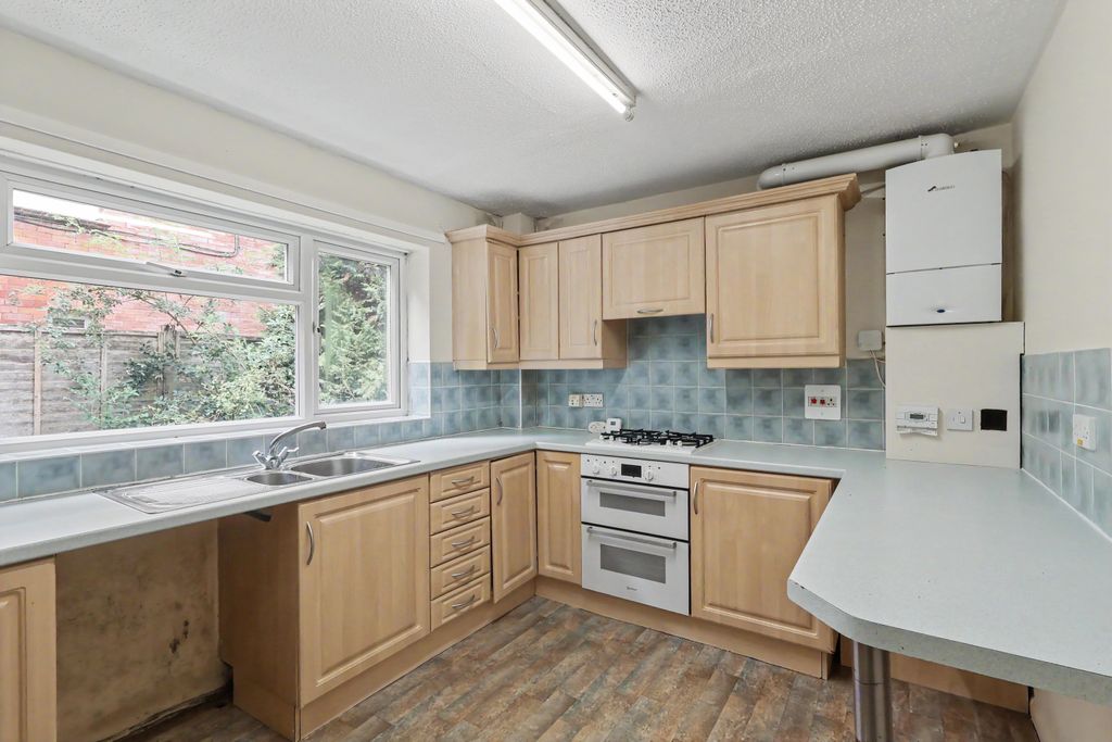 Property photo 3 of 13