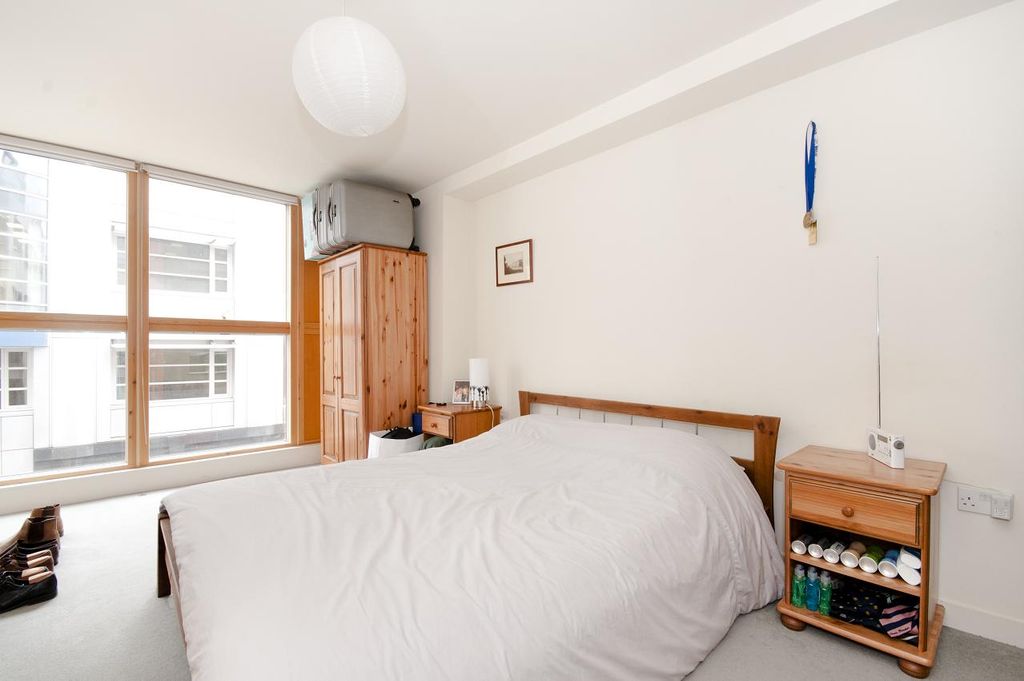 Property photo 3 of 6