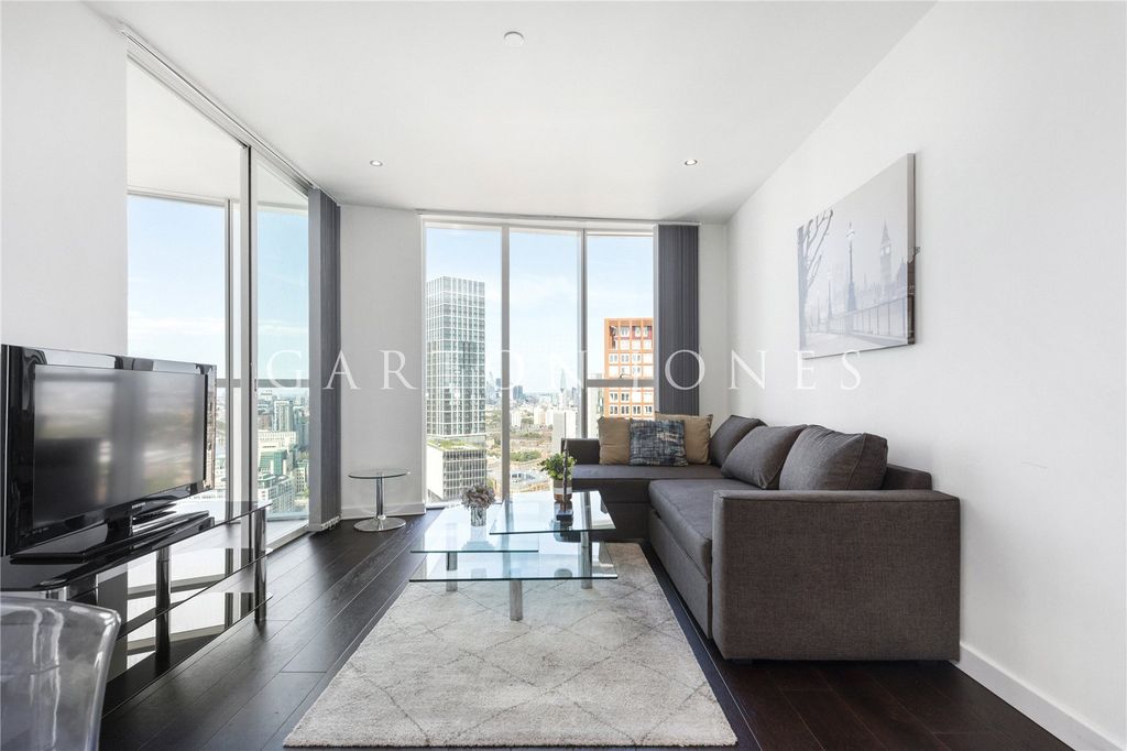 Property photo 2 of 28 Reception