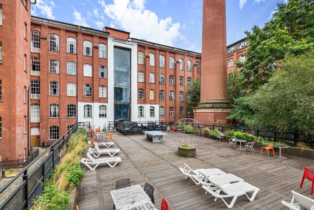 Property photo 1 of 14 Exterior