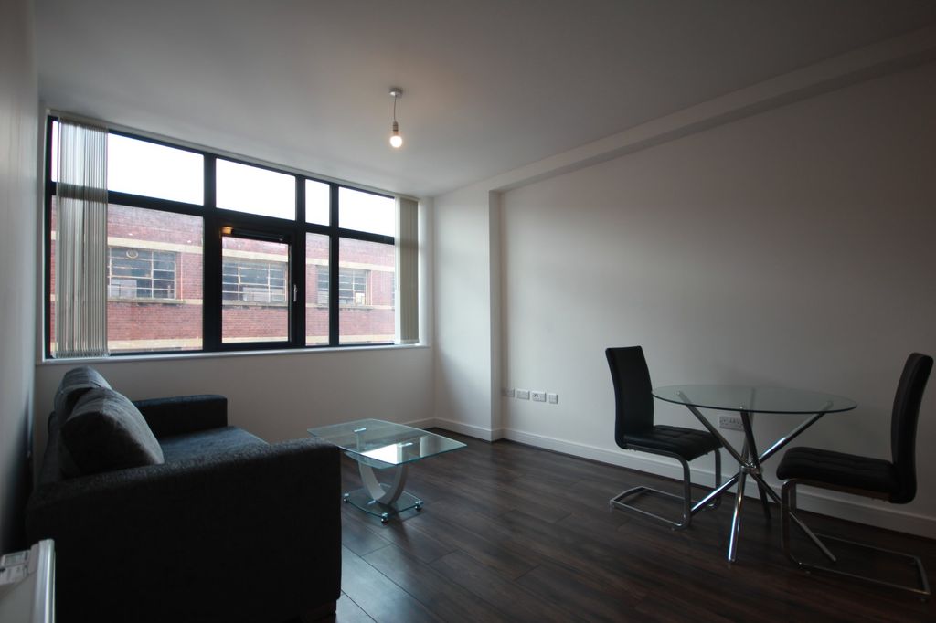 Property photo 2 of 7