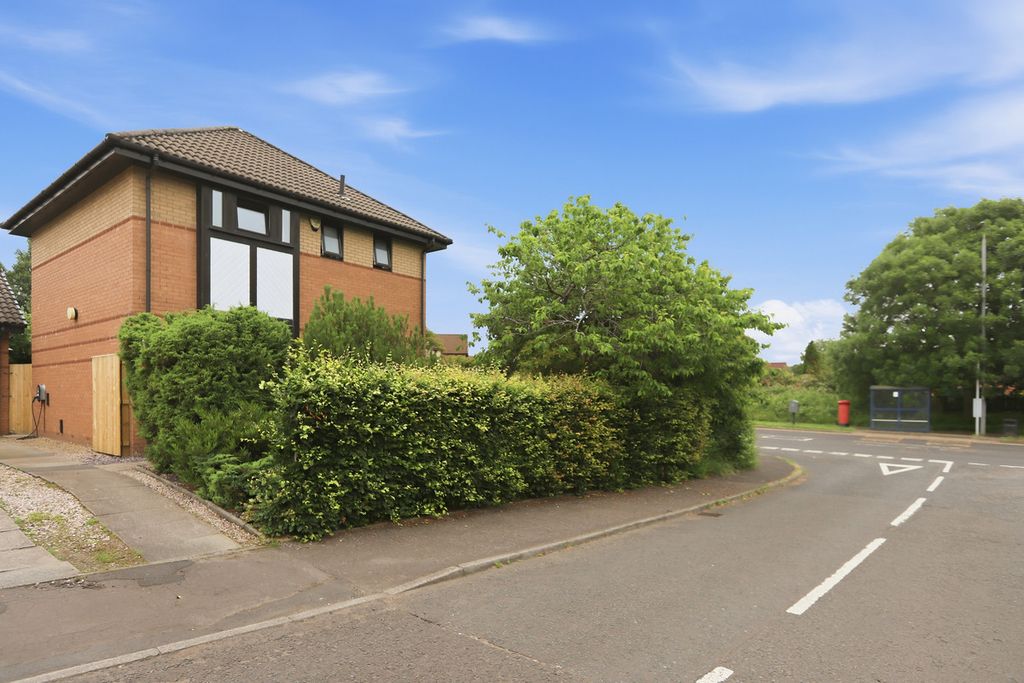 Property photo 1 of 24