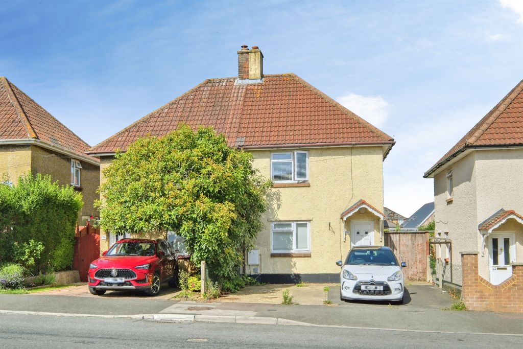 Property photo 1 of 17