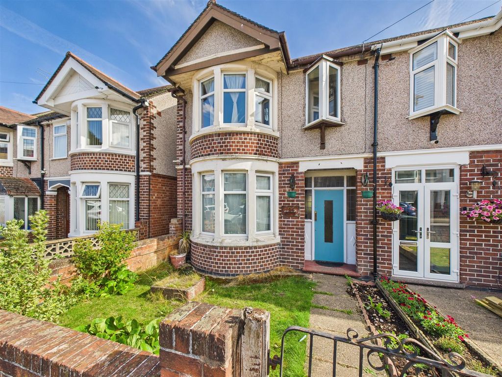 Property photo 1 of 13