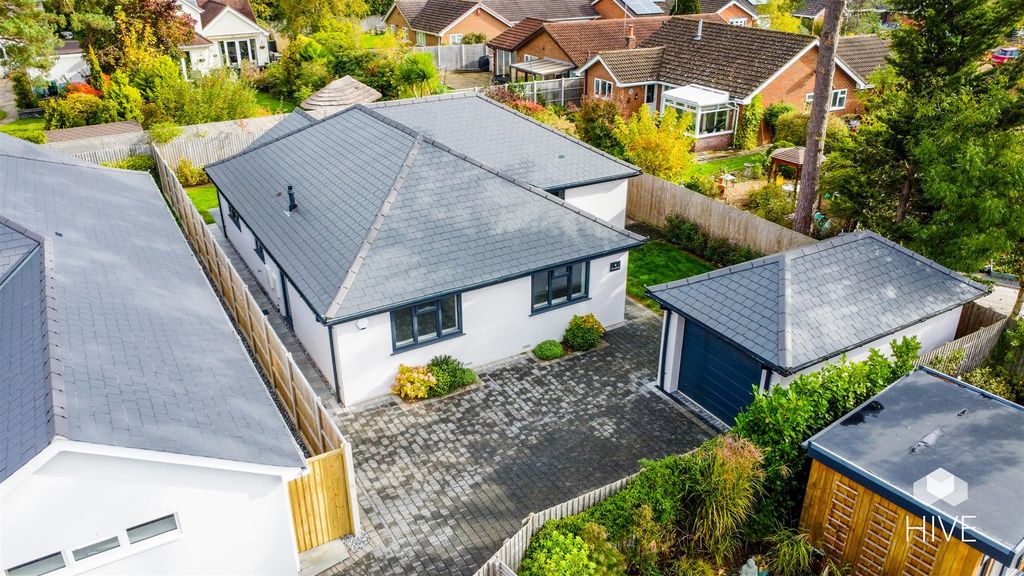 Property photo 1 of 22