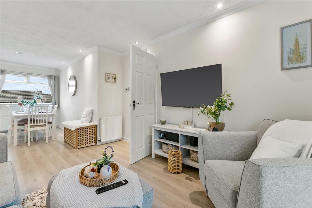Property photo 2 of 26 Barnhill-6.Jpg