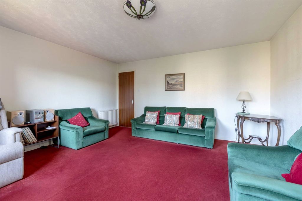 Property photo 3 of 20 Picture No. 07