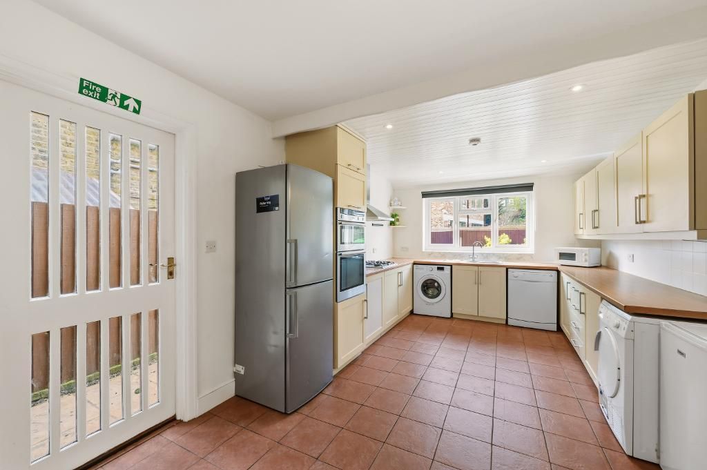 Property photo 2 of 17 Photo 2