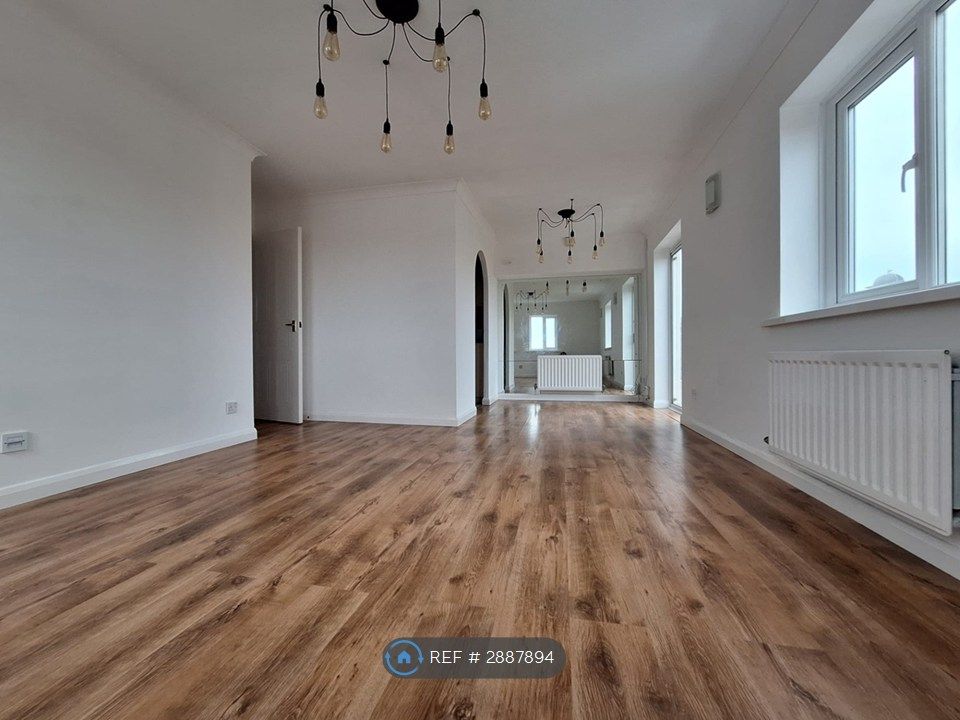 Property photo 2 of 12 View Towards Dining Area And Kitchen