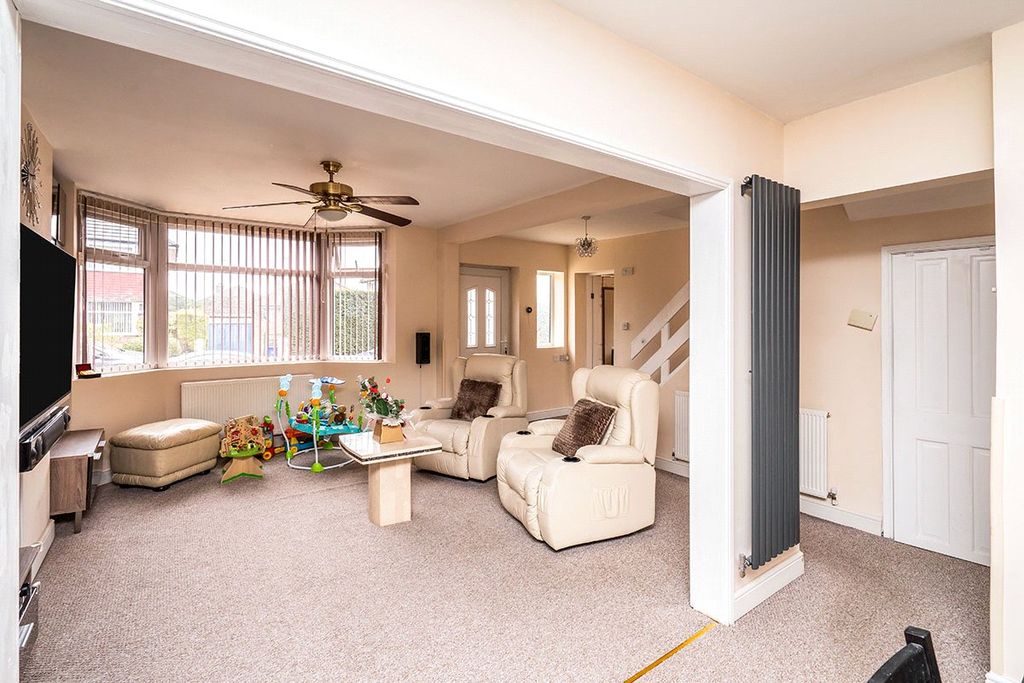 Property photo 2 of 13 Picture No. 09