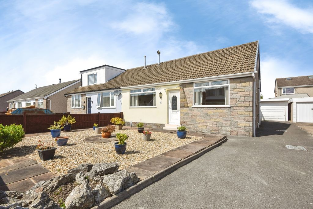 Property photo 1 of 20 Pbox-Img.Jpg