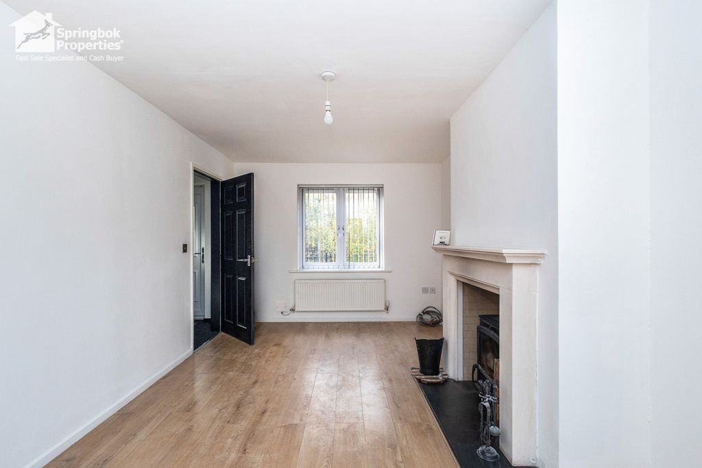 Property photo 3 of 20 Image 2