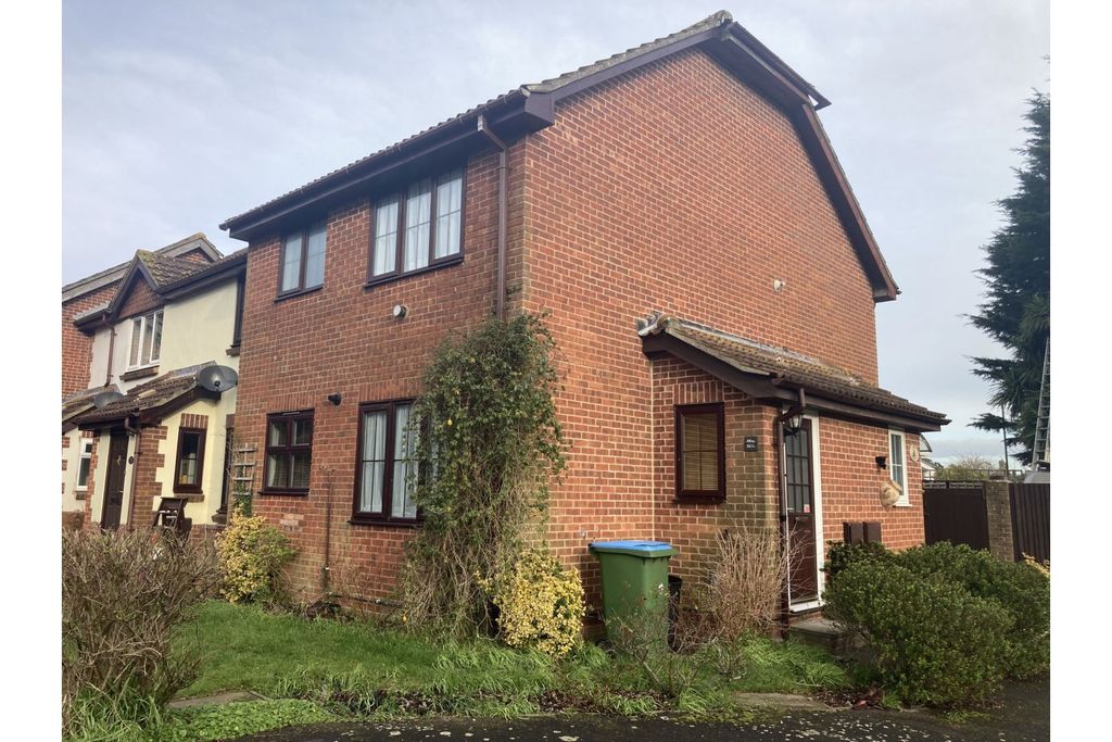 Property photo 1 of 12