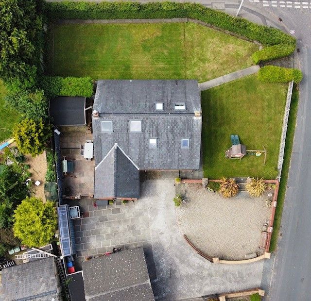 Property photo 3 of 33