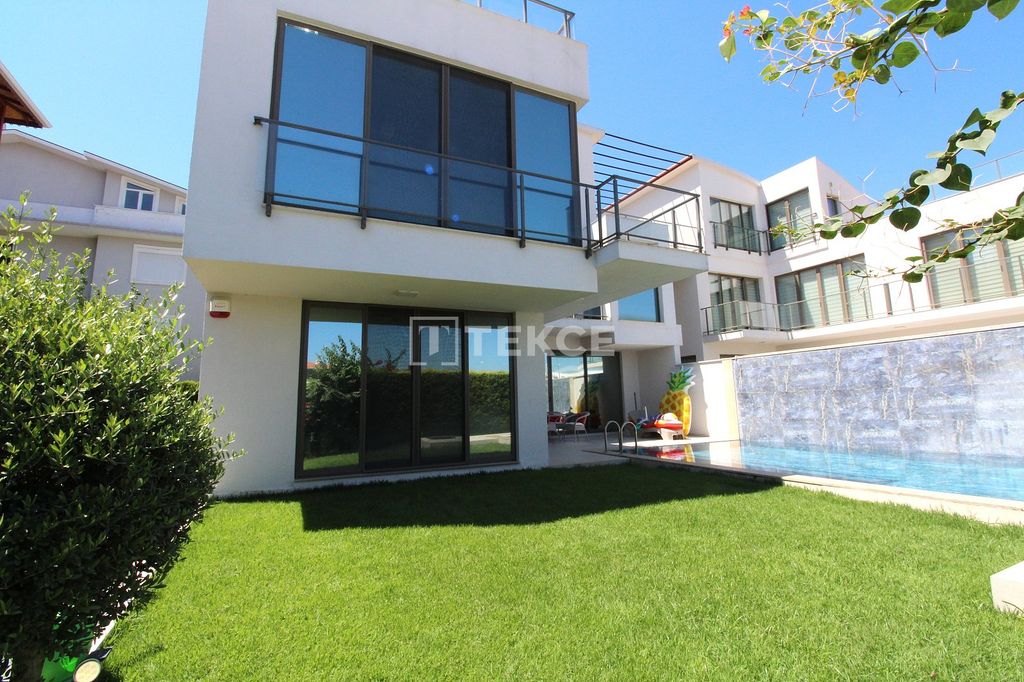 Property photo 3 of 74