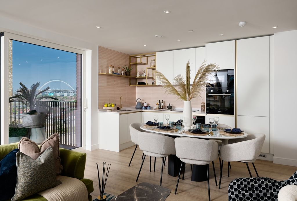 Property photo 2 of 14 Dining