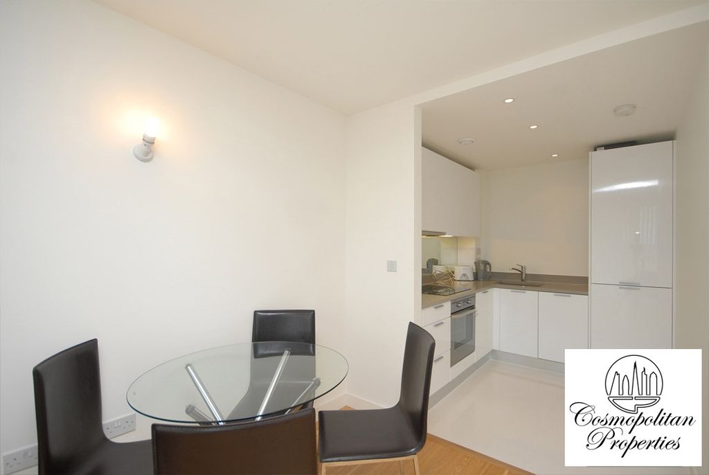 Property photo 2 of 9 Gallery