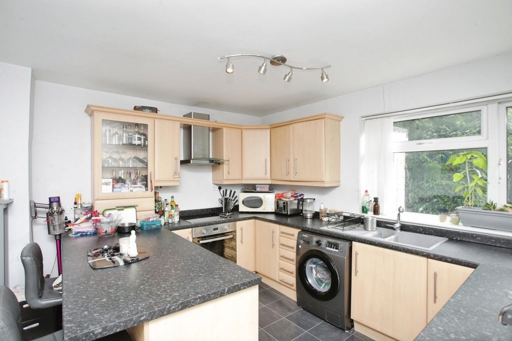 Property photo 2 of 19 Pbox-Img.Jpg