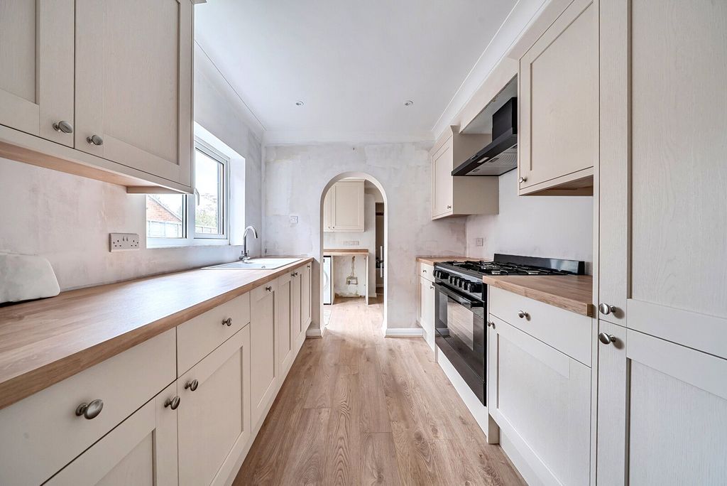 Property photo 2 of 16 Picture No. 06