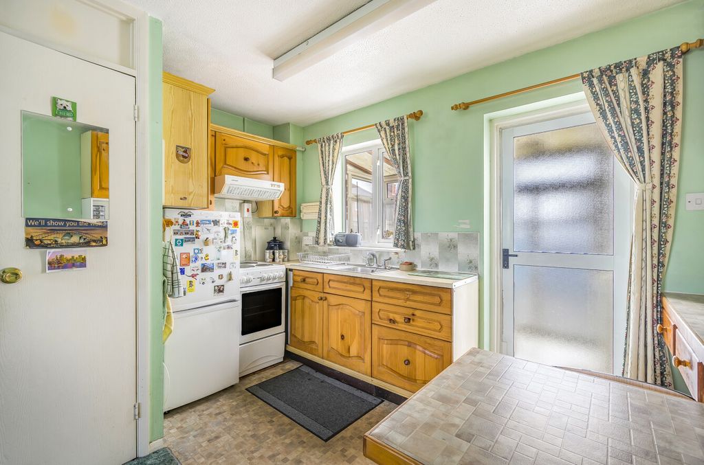 Property photo 3 of 17 1250802 (5)