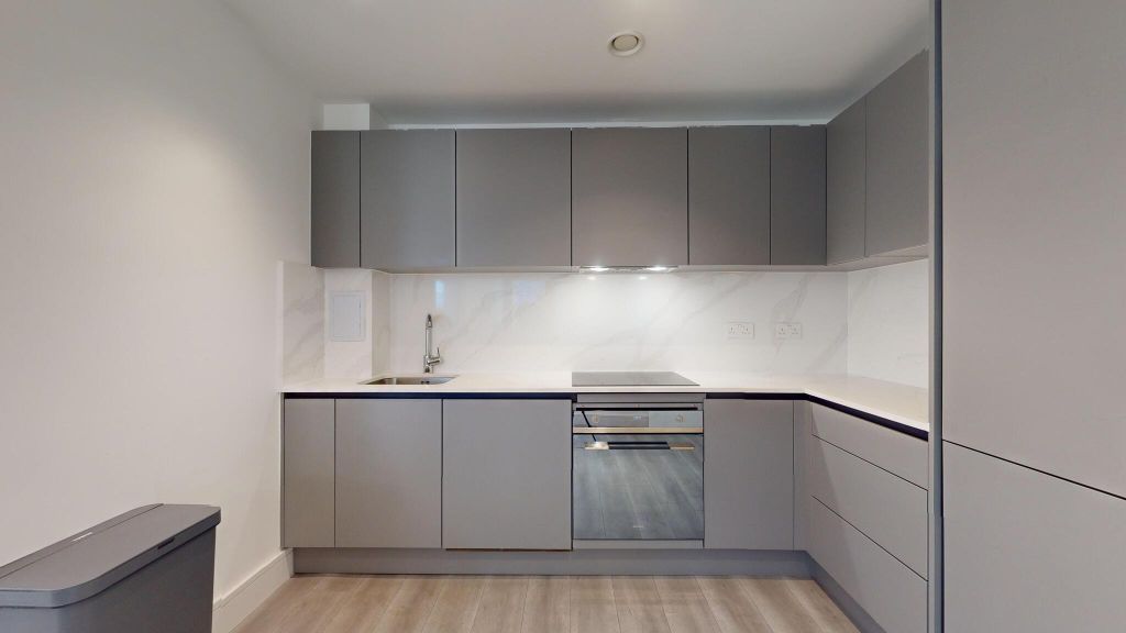 Property photo 2 of 16 Kitchen