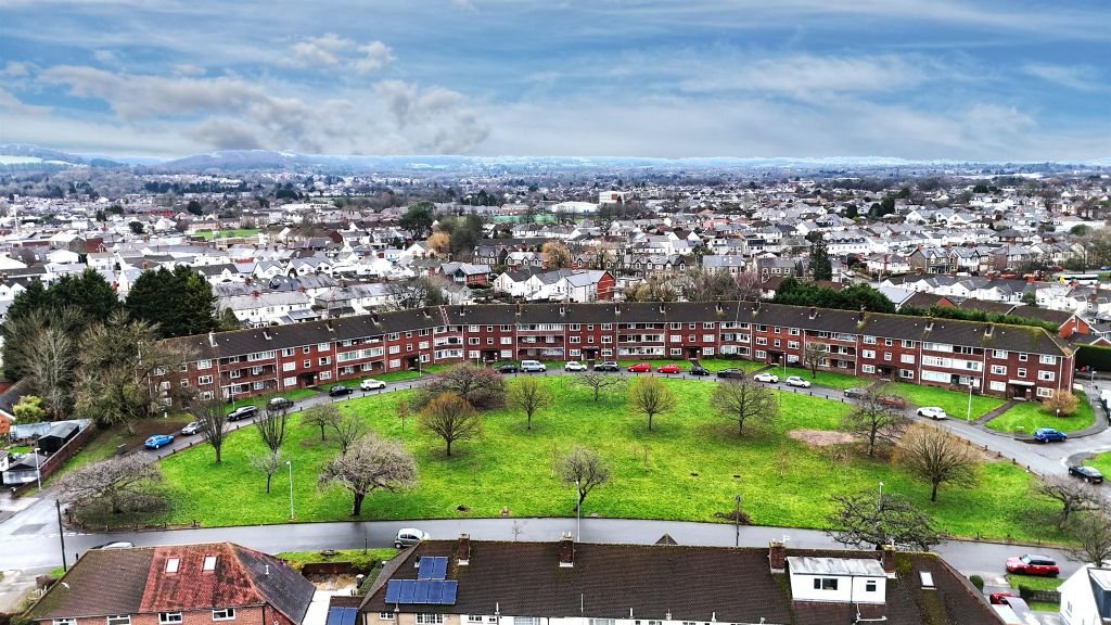 Property photo 2 of 19