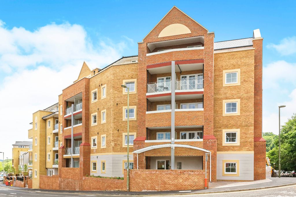 Property photo 1 of 8 Front.Jpg